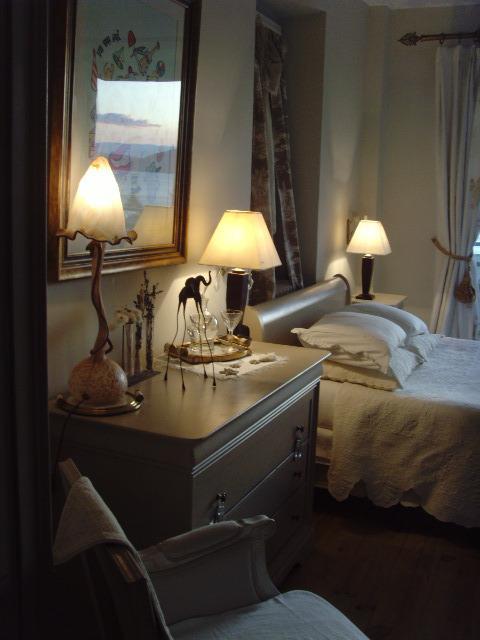 Villa Le Lac Cottage Au Bord Du Lac D'Annecy - Chambre Chez L'Habitant - Les Terrasses Du Lac Veyrier-du-Lac Room photo